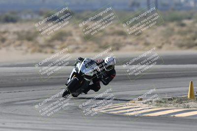 media/Nov-30-2025-TrackXperience (Sun) [[c0061d280f]]/3-Level 1/Session 4 (Turn 11)/